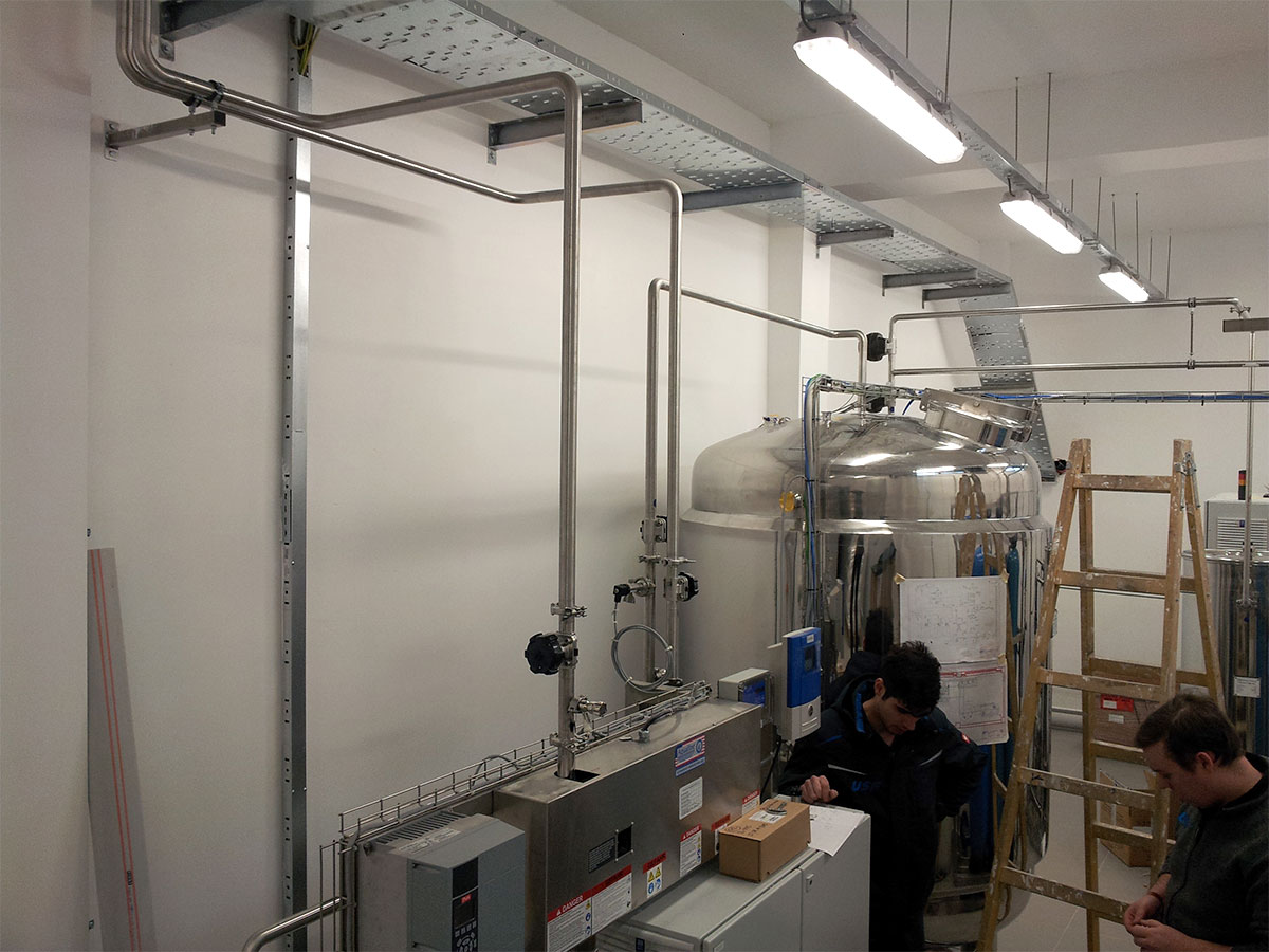 ALKALOID stainless-steel process installation